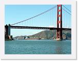 5_Golden Gate Bridge (11) * Ein großes Frachtschiff unter der Golden Gate Bridge. * 3072 x 2304 * (3.46MB)